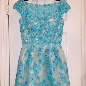 Sherri Hill Size 4 Aqua cocktail dress
